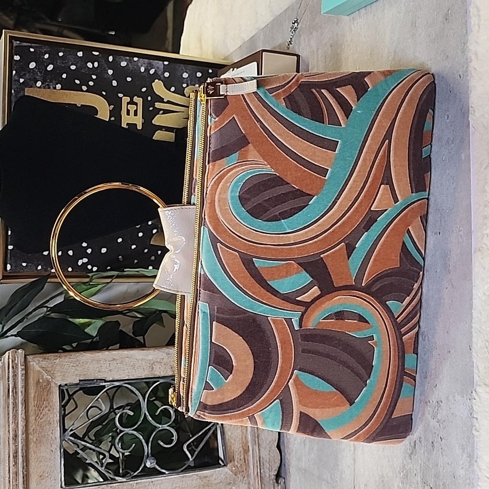 VERSACE HANDBAG RARE - Picture 13 of 15